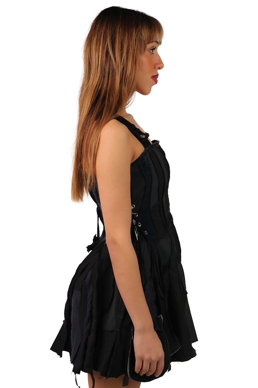 Mini sukienka rozkloszowana asymetryczna – zero waste