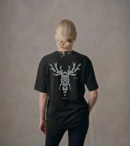 T-shirt luźny z recyklingu, czarny, mitologia nordycka Cernunnos