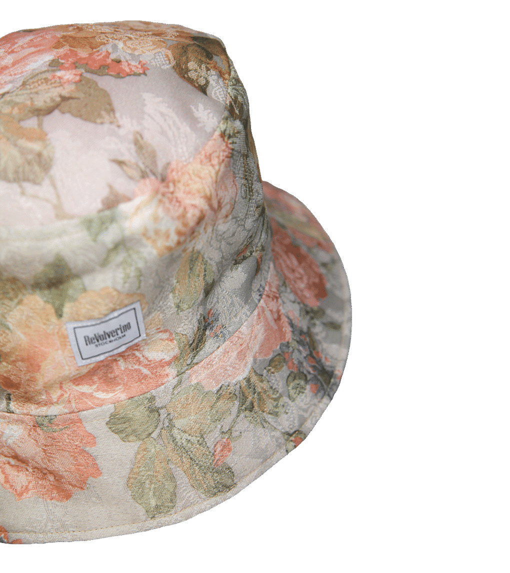 Bucket hat różany wzór – upcycling