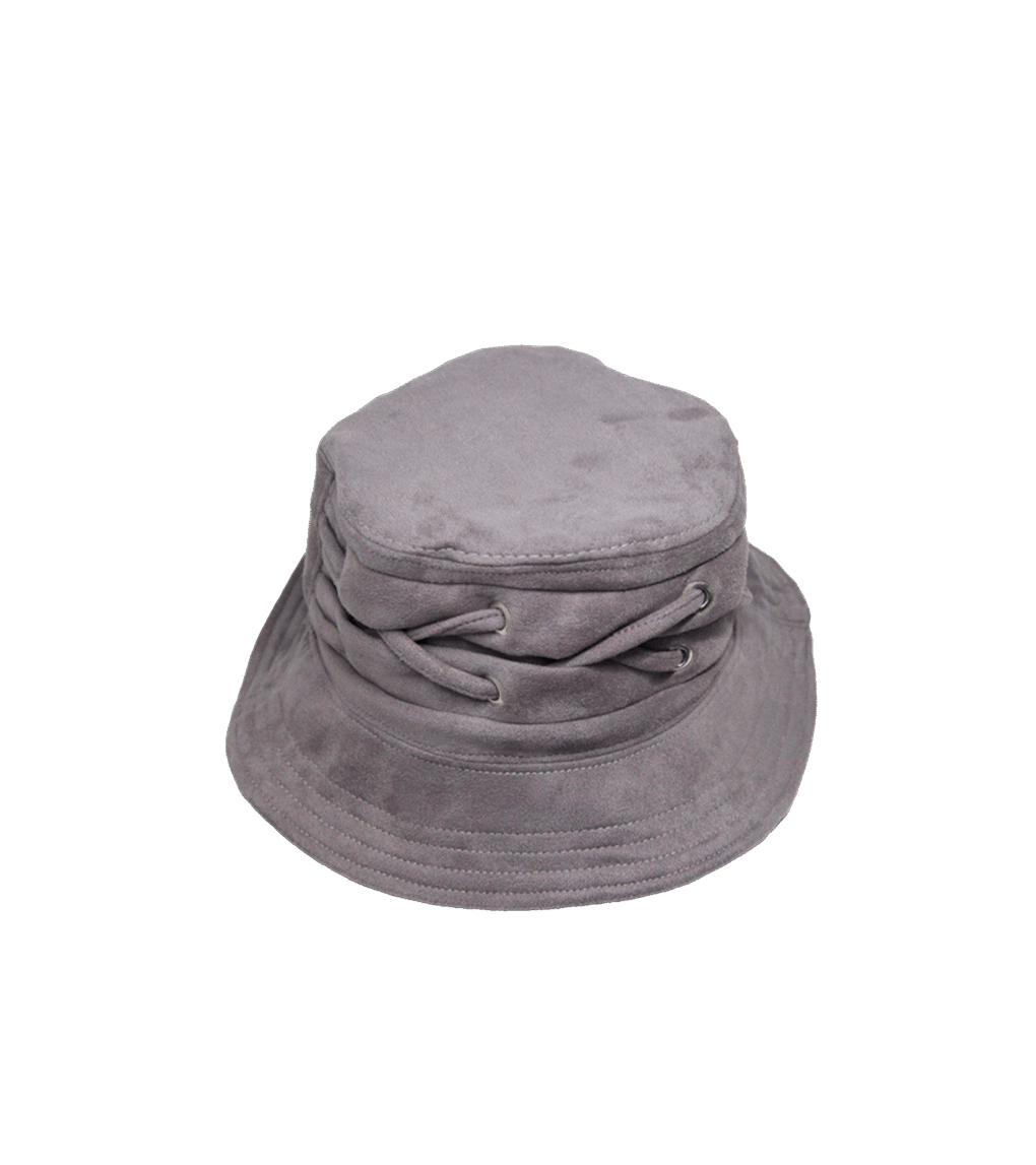Aksamitny bucket hat z dekoracyjnym wiązaniem – upcycling