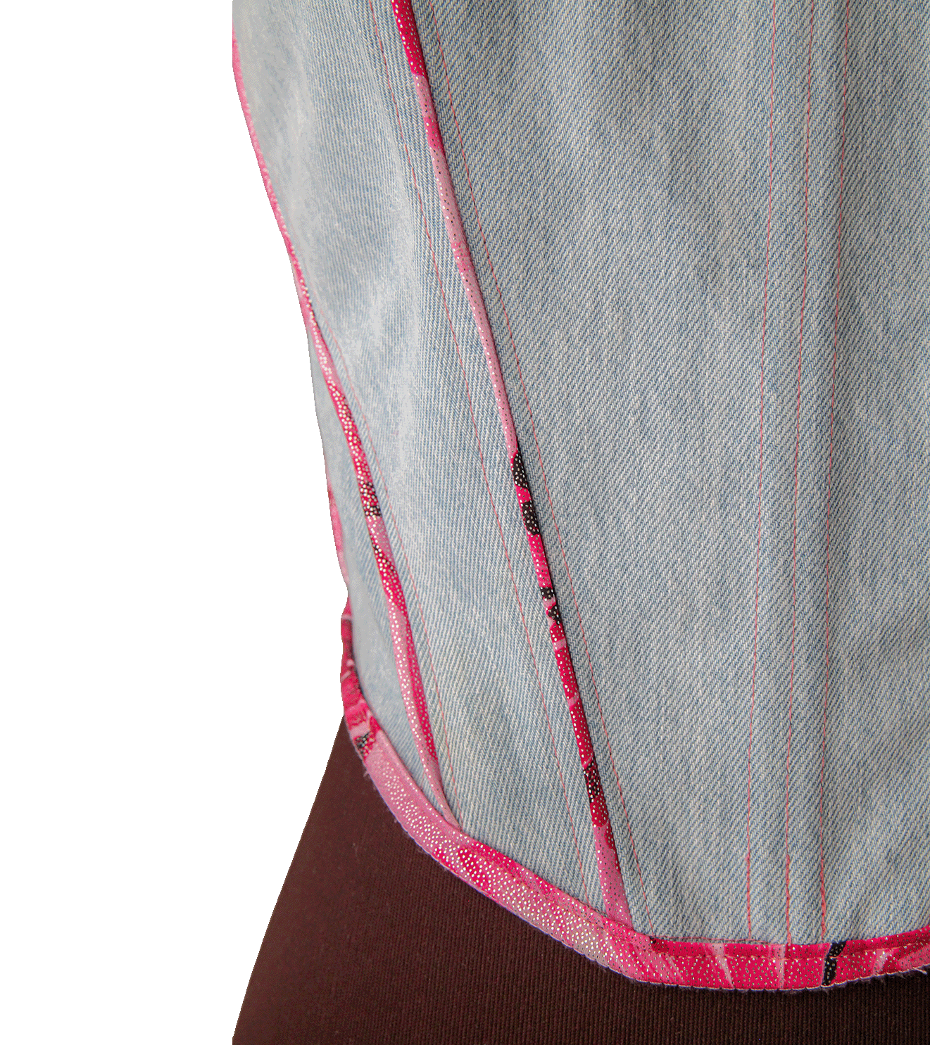 Jeansowy gorset z różowymi detalami, upcycled