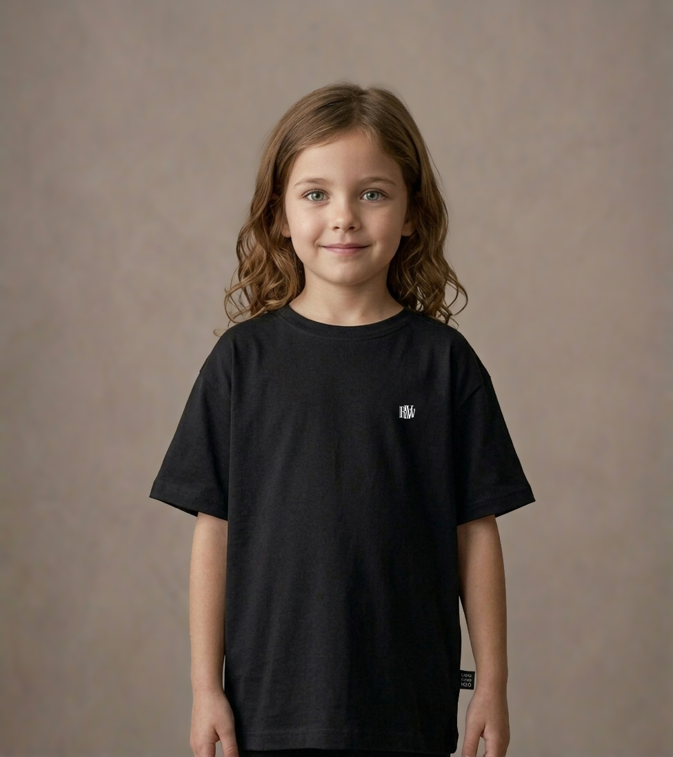 T-shirt dziecięcy z recyklingu, czarny, Revolverino
