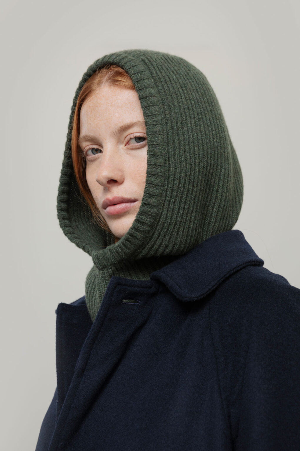 Kaszmirowa balaklawa kominiarka unisex Marika – zdjęcie 2